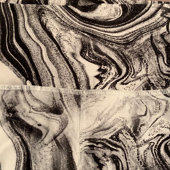 NEW The Mia Evolution and Creation High Waist Leggings - Picture 4 of 6